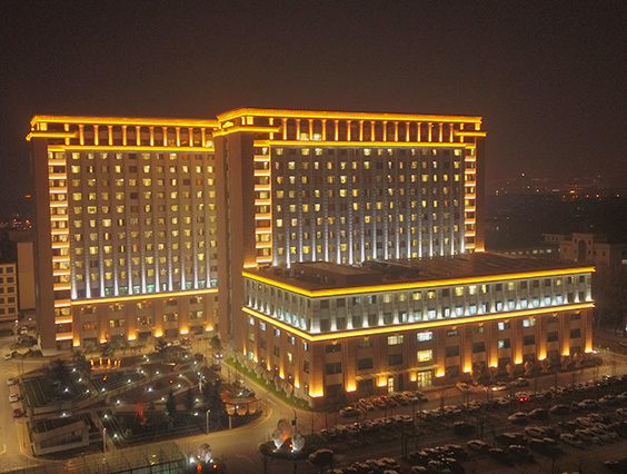 以燈傳情，致敬白衣戰(zhàn)士——醫(yī)療建筑景觀照明